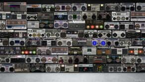 vj video background Boombox-wall-beats_1920x1080_29fps_VJ_Loop_LIMEART_003