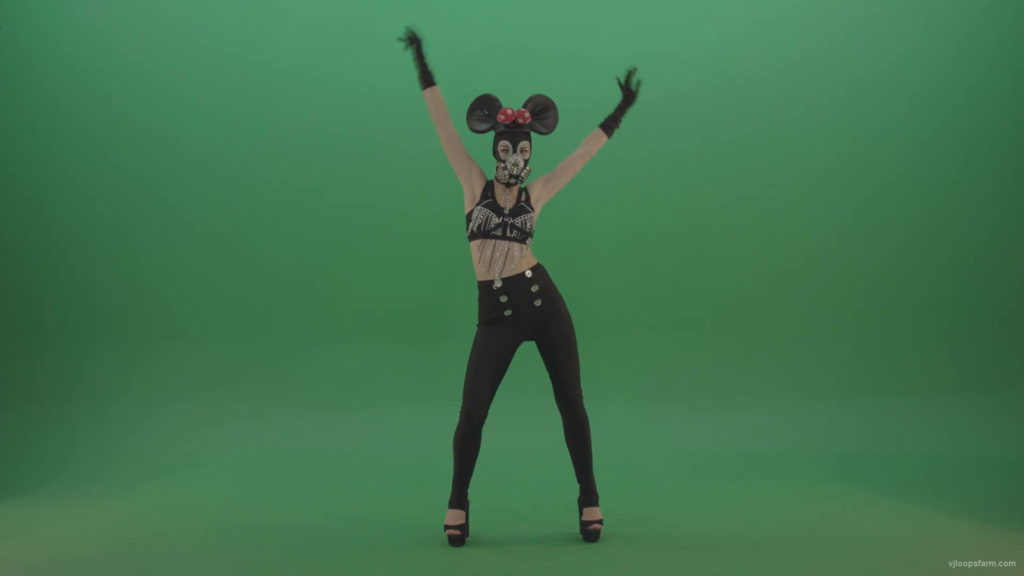 Beautiful-beautiful-girl-with-eyelets-Mickey-Mouse-dancing-on-green-screen-grigsj-1920_002 VJ Loops Farm